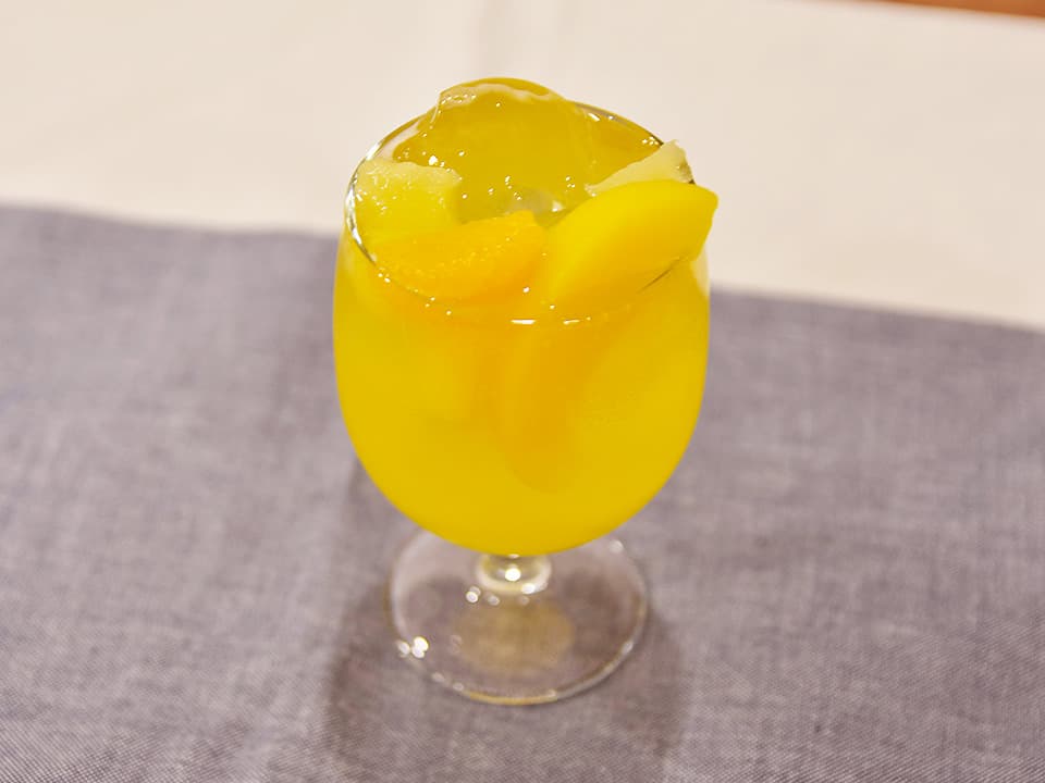 料理写真_オレンジジュース×ノンアルコールビール×りんご酢
